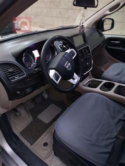 دودج جراند كارافان